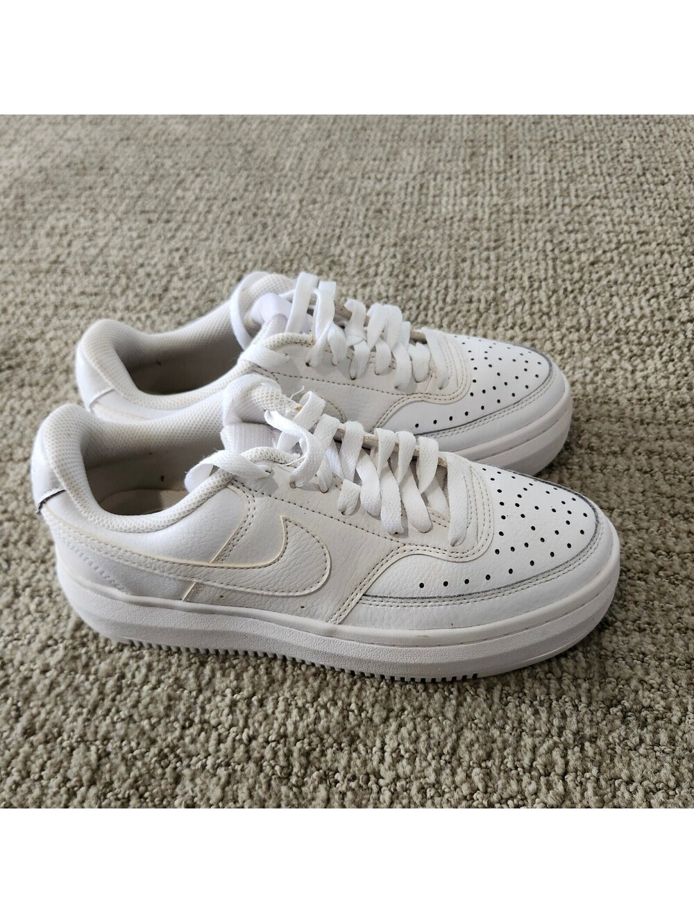 Nike Court Vision White Sneakers Size 7.5 Lace Up